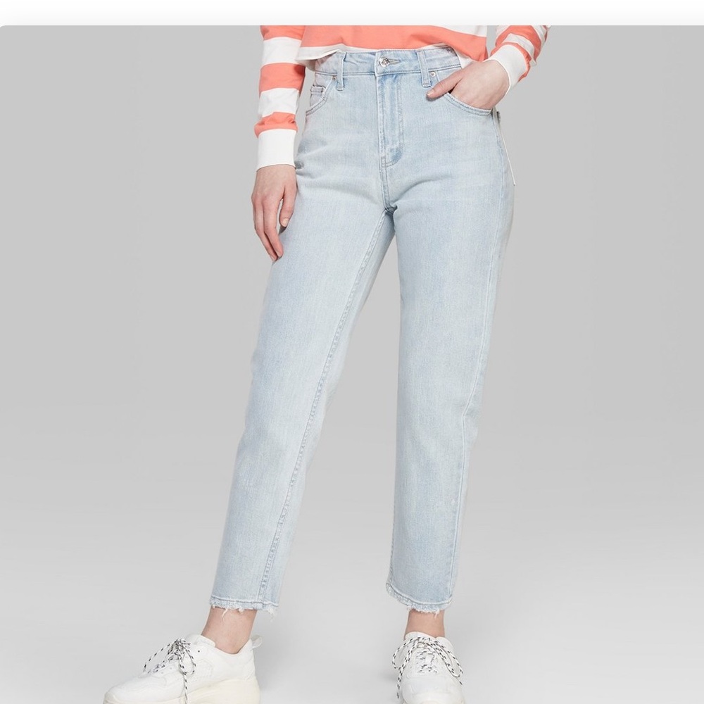 High waisted jeans